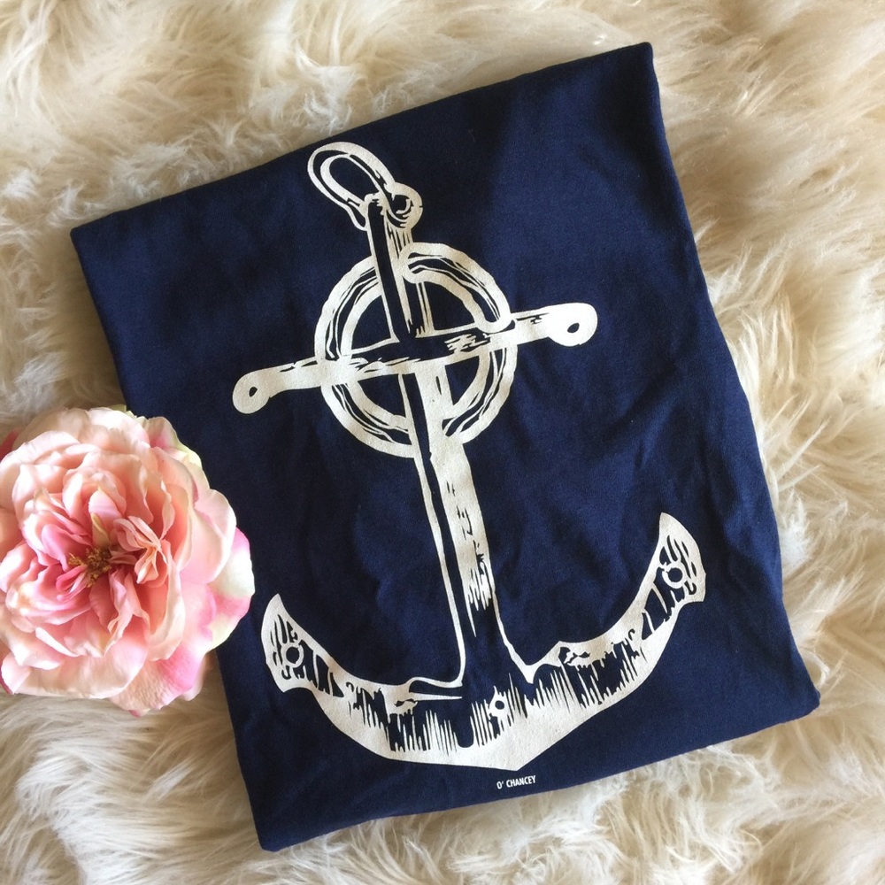 Navy anchor t-shirt NWOT